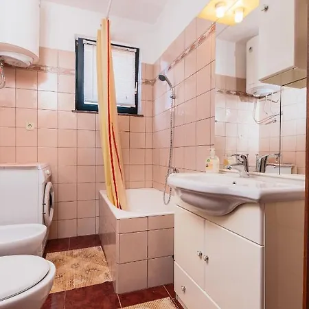 Apartmán With A Parking Space Stinjan, - 15560 *